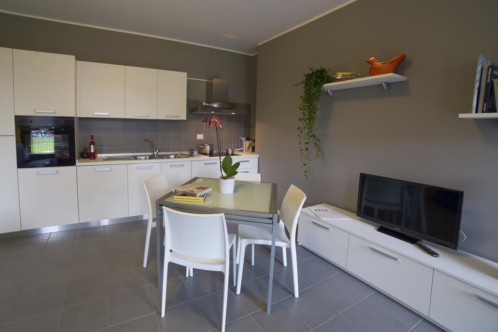 מילאנו Dreams Hotel Residenza Pianell 10 חדר תמונה